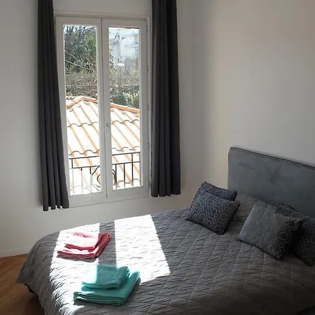 Stylish White And Red