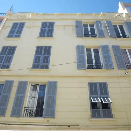 Apartment Stylish White And Red