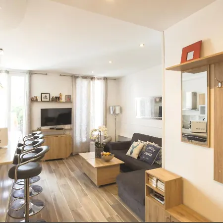 Stylish White And Red Apartment